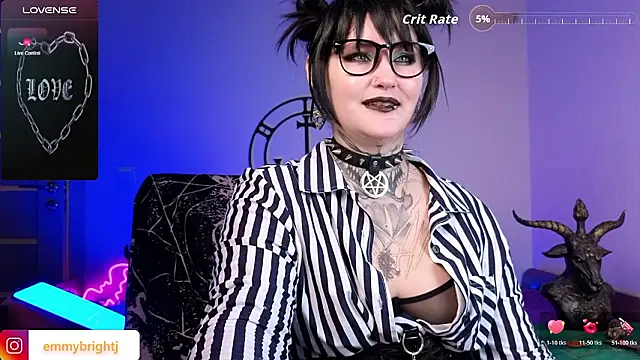 Emmybrightj_'s cam snapshot