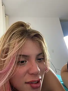 _Alicee_1's cam snapshot