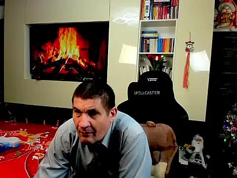 SpartacusDaddy48 live sex cam