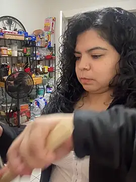 kimmiakiss22's cam snapshot