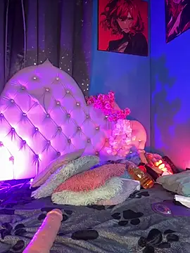 Naugth_channel_ts live sex cam