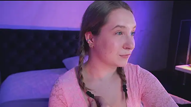 Saint_Vicious live sex cam