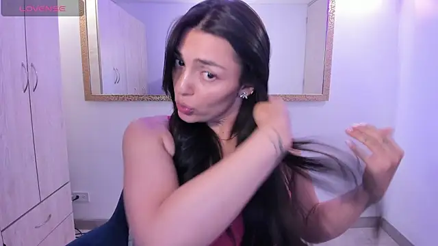 EricaVanderhill live sex cam