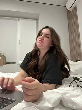 Karolina_llove's cam snapshot