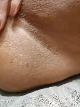 Karine0806's cam snapshot