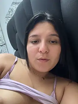 Camila_sanchez25 live sex cam