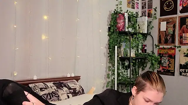 BevHanni live sex cam