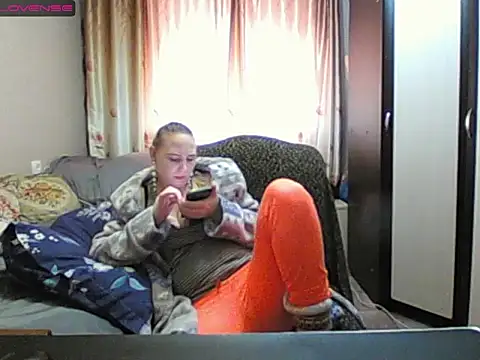 JenniDeep's cam snapshot