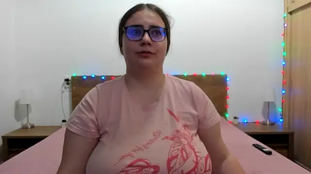 amiravyxen's cam snapshot