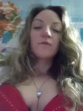 KattyLuuu's cam snapshot