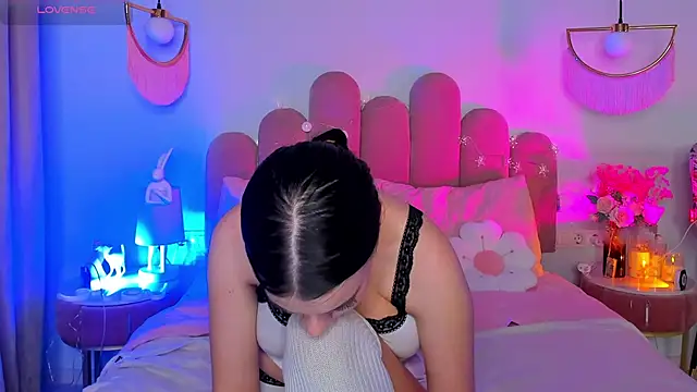 MiaMuse live sex cam