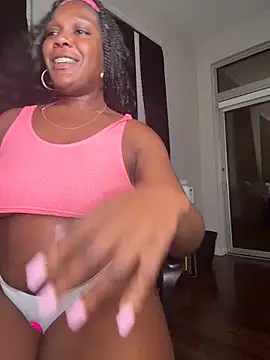 TilaTotti live sex cam