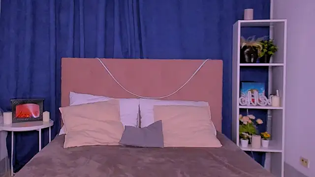 Lori_Williams's cam snapshot