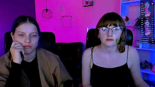 ava_mystic_'s cam snapshot