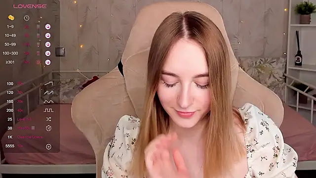 Shy_Polly's cam snapshot