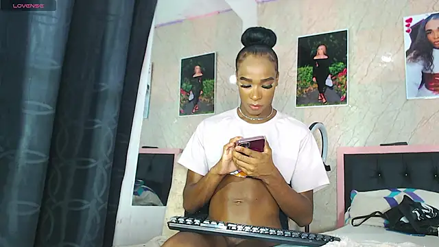 k_stormi_ live sex cam