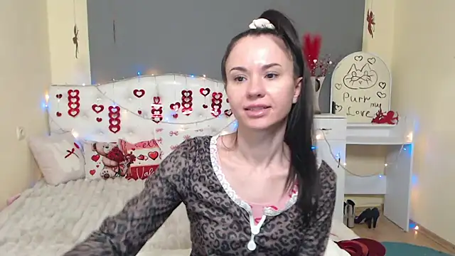 KaraCriegs's cam snapshot