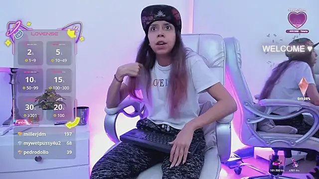 Goddess__Lilith live sex cam