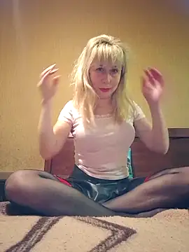 SelinaLovqx's cam snapshot