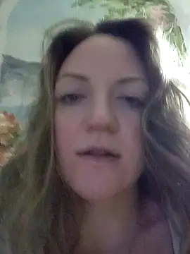 KattyLuuu's cam snapshot