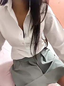 Shalu_G's cam snapshot