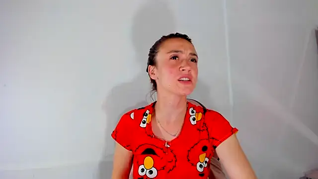 Amy_Kobold3's cam snapshot