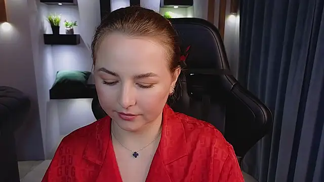 Mira_Mermayd's cam snapshot