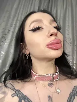 Molly__Moon's cam snapshot