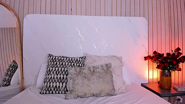 EmelyParker's cam snapshot