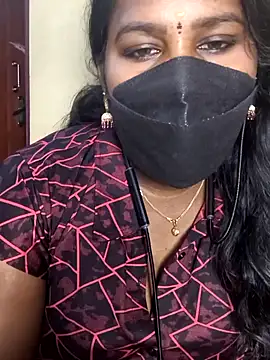 Tamil_flowergril's cam snapshot