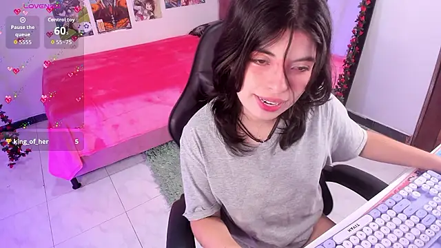 selina_lovers_'s cam snapshot