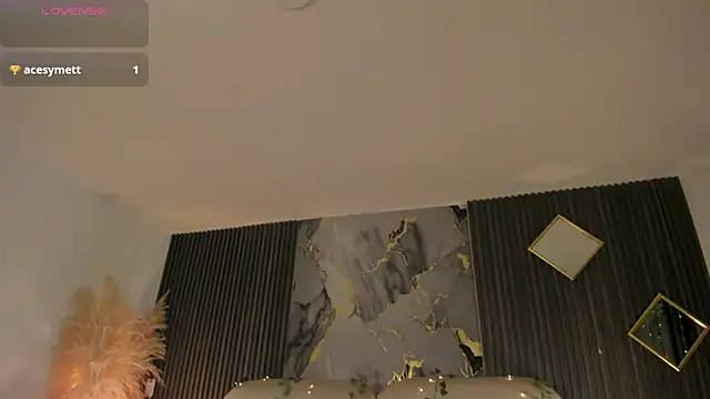 ShaniaDaniels's cam snapshot