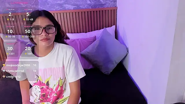 alina_souvage_'s cam snapshot