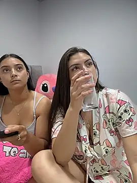 nicolexxaleja live sex cam