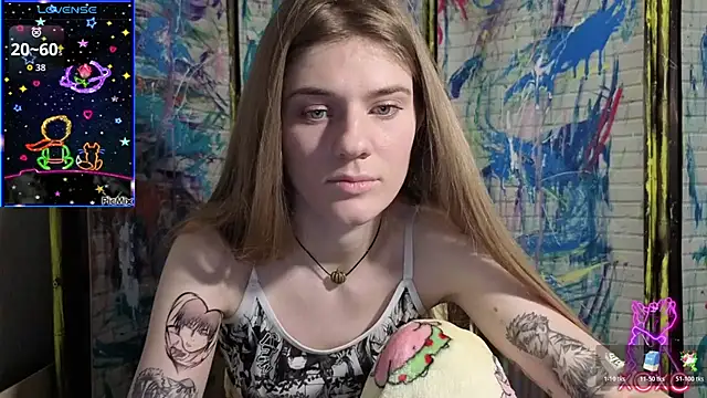 Adell_Love's cam snapshot