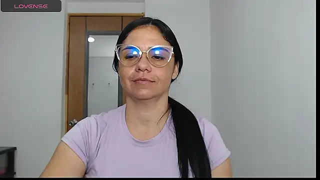 selena_ferri's cam snapshot