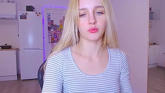 sailormoon666_'s cam snapshot