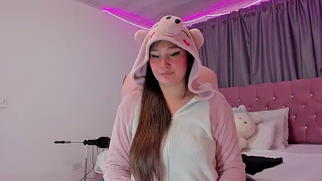 Dani_Gwyneth's cam snapshot