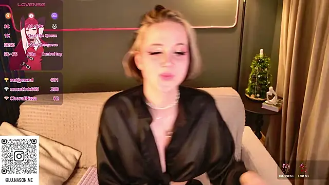 luna_son's cam snapshot