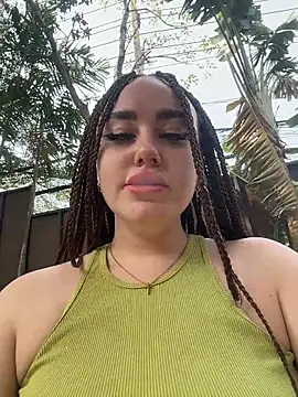 KiraSunshine live sex cam