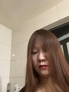 Liness101's cam snapshot