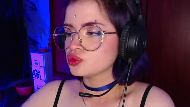 Raventh_ live sex cam