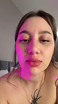 LucieBliss live sex cam