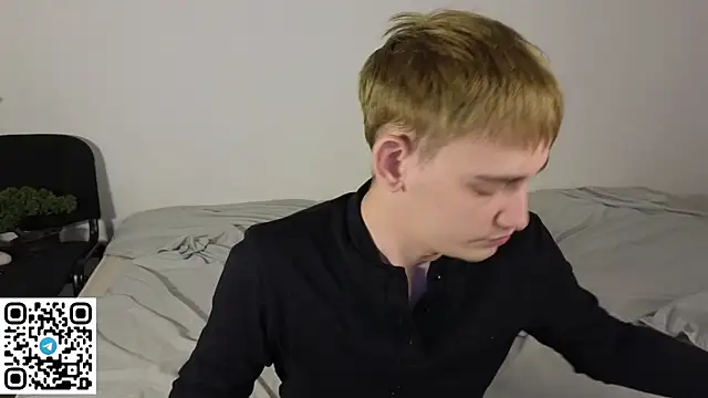 Julian_wins live sex cam