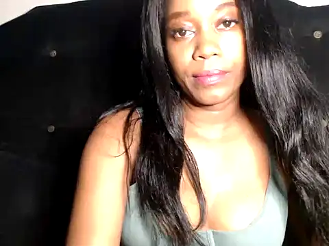 Cattaleen live sex cam