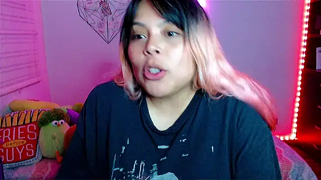 EllieMoonX live sex cam