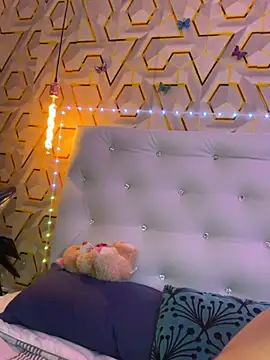 MelanyyJhonson15's cam snapshot