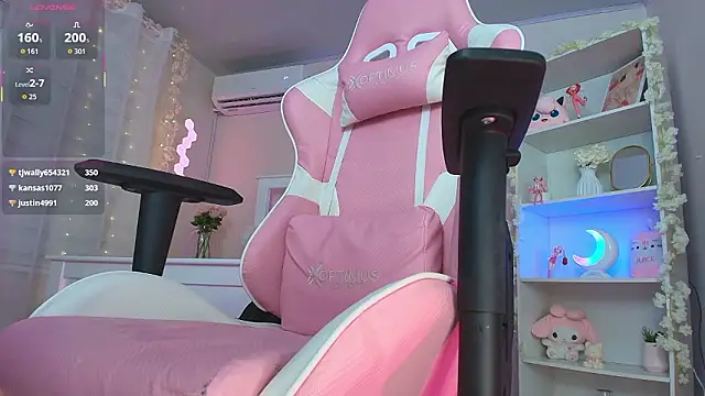 ely_cherry18's cam snapshot