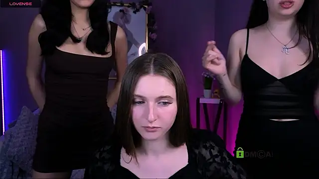 nekky_mouse live sex cam