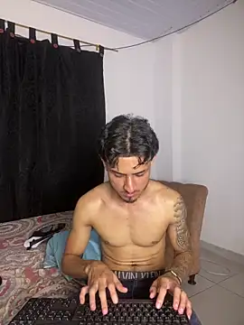 Kriss_Edwards's cam snapshot